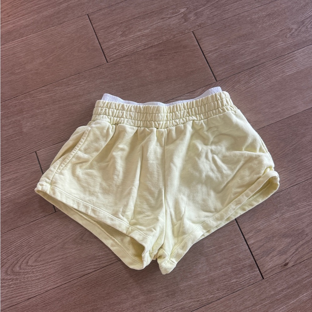 Daily Drills Women's Butter Yellow Elastic-Waist boxer layered sweat shorts